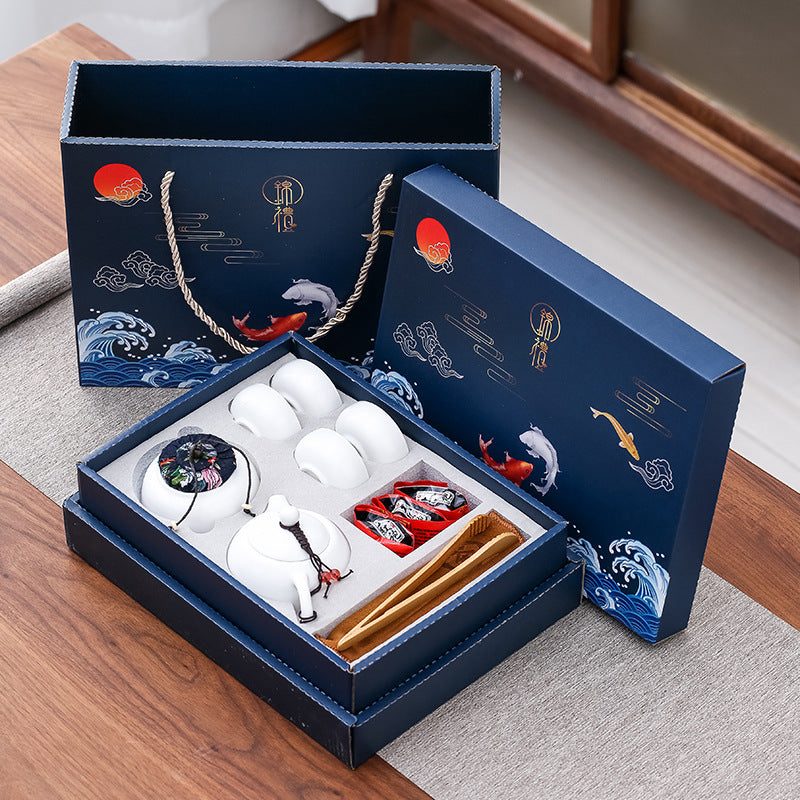 Teaware Pot & Set of Four Cups Gift Box